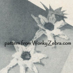 wonkyzebra_00063_a_crochet_daisy_necklace