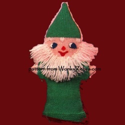 wonkyzebra_00236_b_elf_gnome_santa_puppets