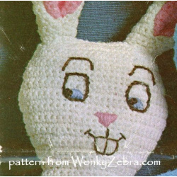 wonkyzebra_00344_b_crochet_bunnies_2243