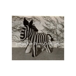 wonkyzebra_00568_b_knitted_zebra