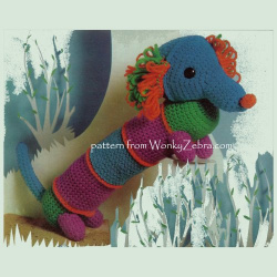 wonkyzebra_00575_c_sausage_dogs_mccalls_crochet_toys