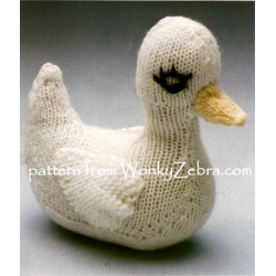 wonkyzebra_00587_a_knitted_toy_duck_pdf_pattern