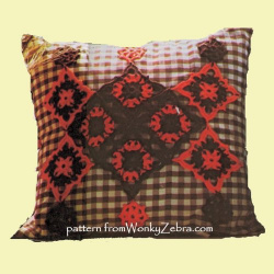 wonkyzebra_00681_c_gingham_cushions
