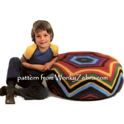 wonkyzebra_00763_b_giant_crochet_cushions