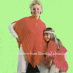 wonkyzebra_00810_x_knitted_mother_daughter_ponchos_6410