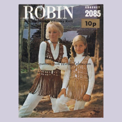 wonkyzebra_00971_d_mother_daughter_crochet_waistcoats_robin_2085_1123385531