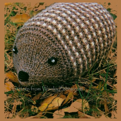 wonkyzebra_526_b_henry_the_knitted_hedgehog_pattern