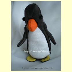 wonkyzebra_t1062_a_vintage_economy_penguin_151