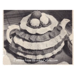 wonkyzebra_z1380_c_pretty_tea_time_tea_cosy