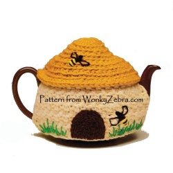 wonkyzebra_z1392_b_bee_teacosy_from_book_of_presents_79
