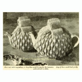 wonkyzebra_z1379_b_quick_knit_tea_cosy
